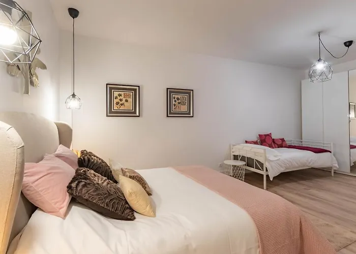 Abando Ii By Aston Lägenhet *